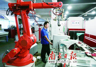 Σ�C�|ݸ�C늮a�I:��ְlչ����